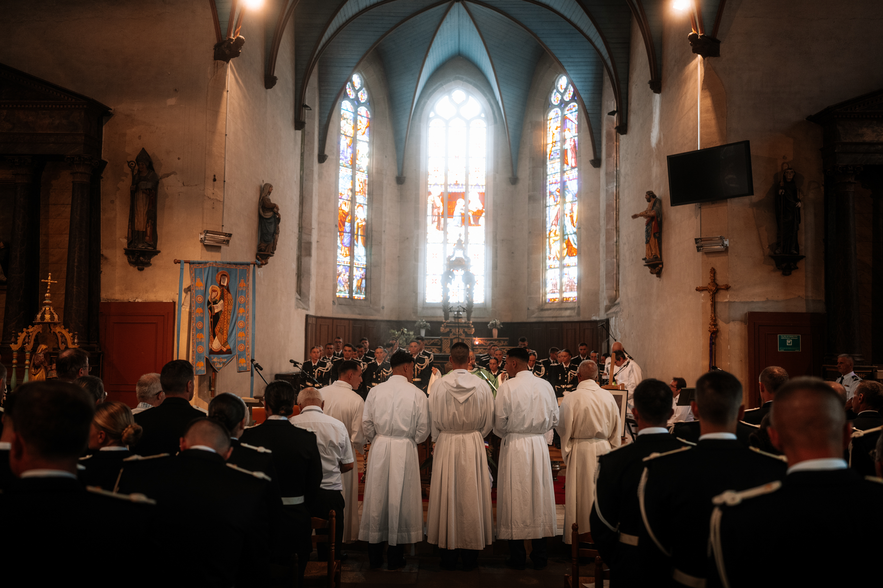 Cérémonie — 142e promotion, École de gendarmerie